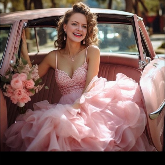 🌻🌻🌻HURRY.!! Get in HERE! Boujee is LIVE!🌻🌻🌻 - Picture 3 of 17